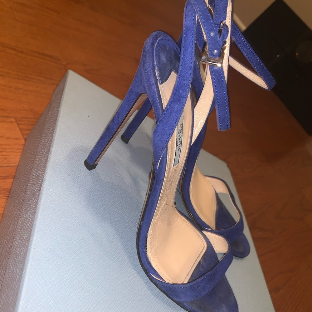 Authentic Prada Camoscio Suede Heels